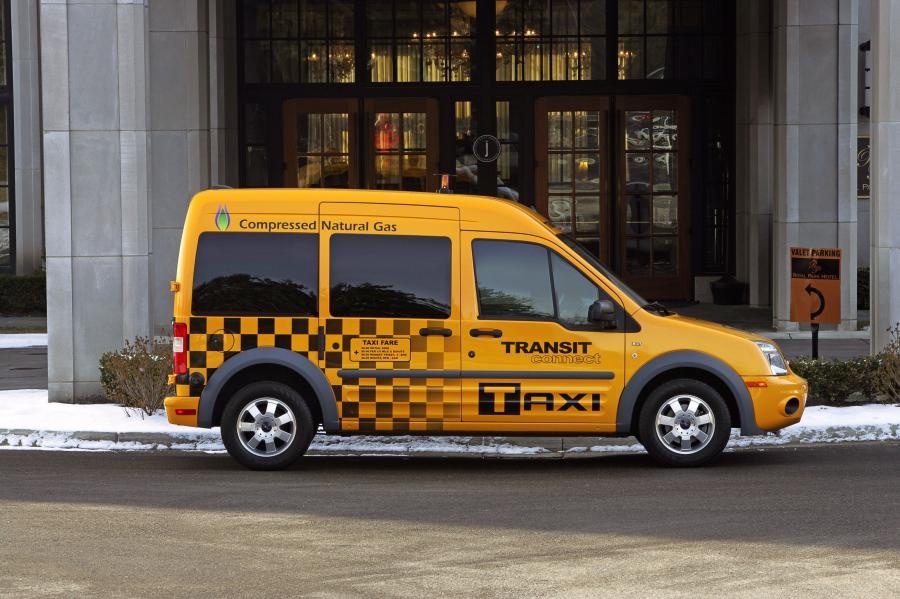  Ford Transit Connect Taxi 2011 года  (фото 16 из 26)